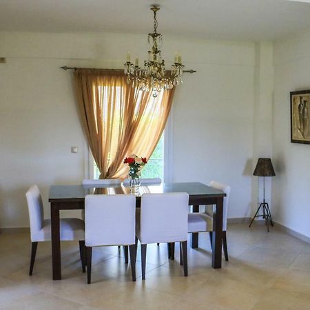 Maison Fleurs Diakopto Zewnętrze zdjęcie