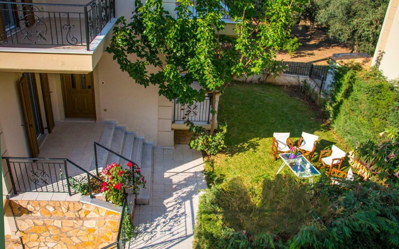 Maison Fleurs Diakopto Zewnętrze zdjęcie