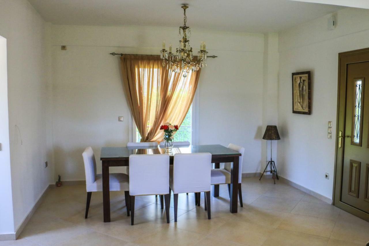Maison Fleurs Diakopto Zewnętrze zdjęcie