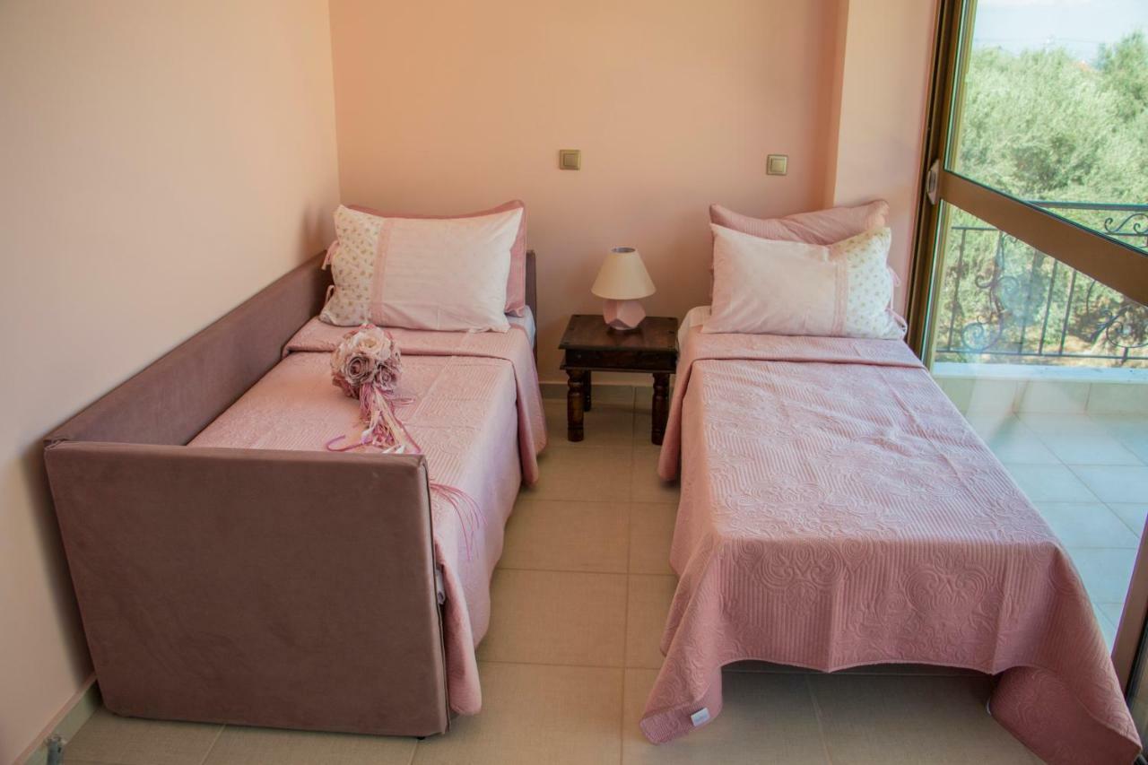 Maison Fleurs Diakopto Zewnętrze zdjęcie