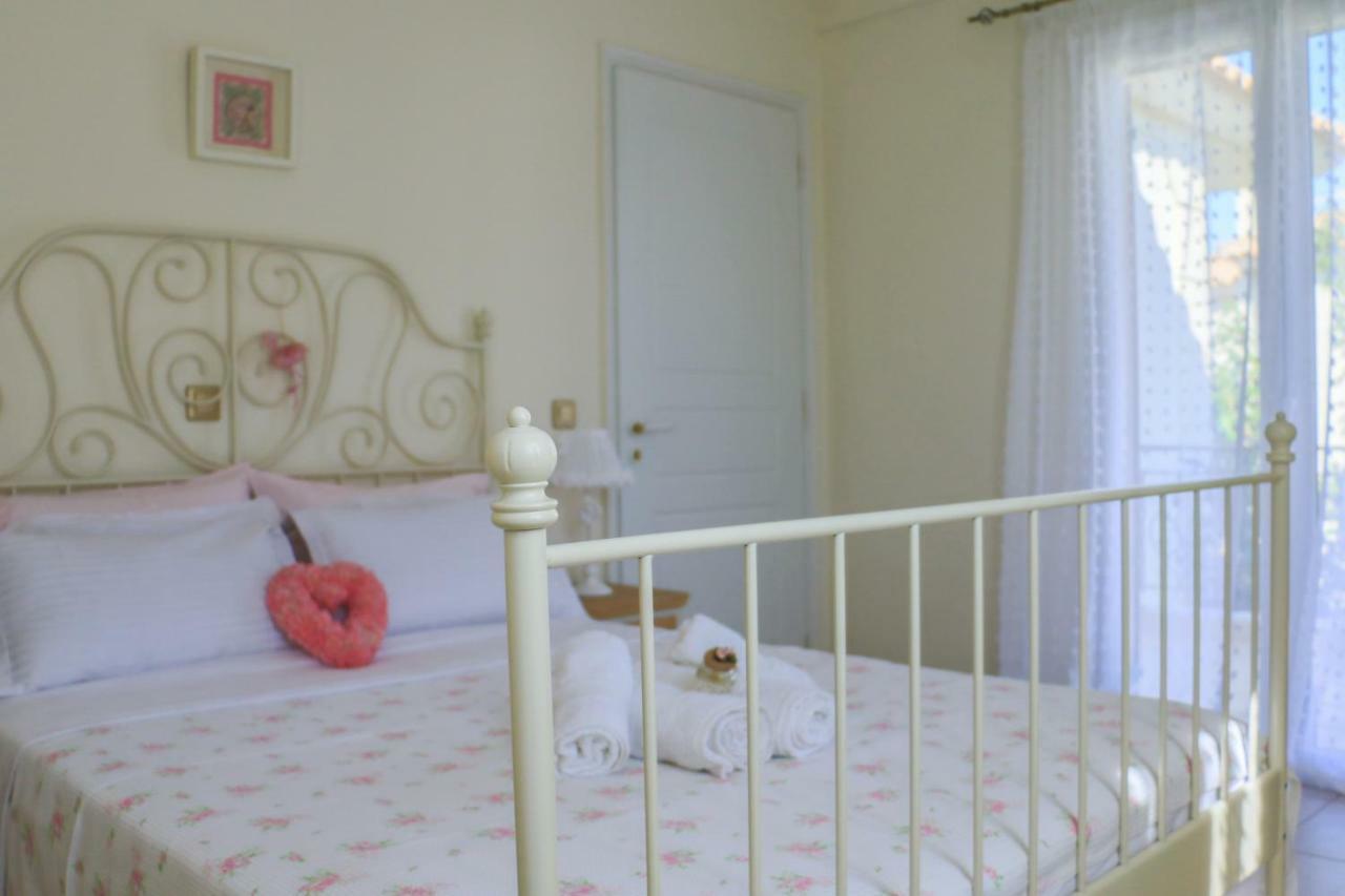 Maison Fleurs Diakopto Zewnętrze zdjęcie